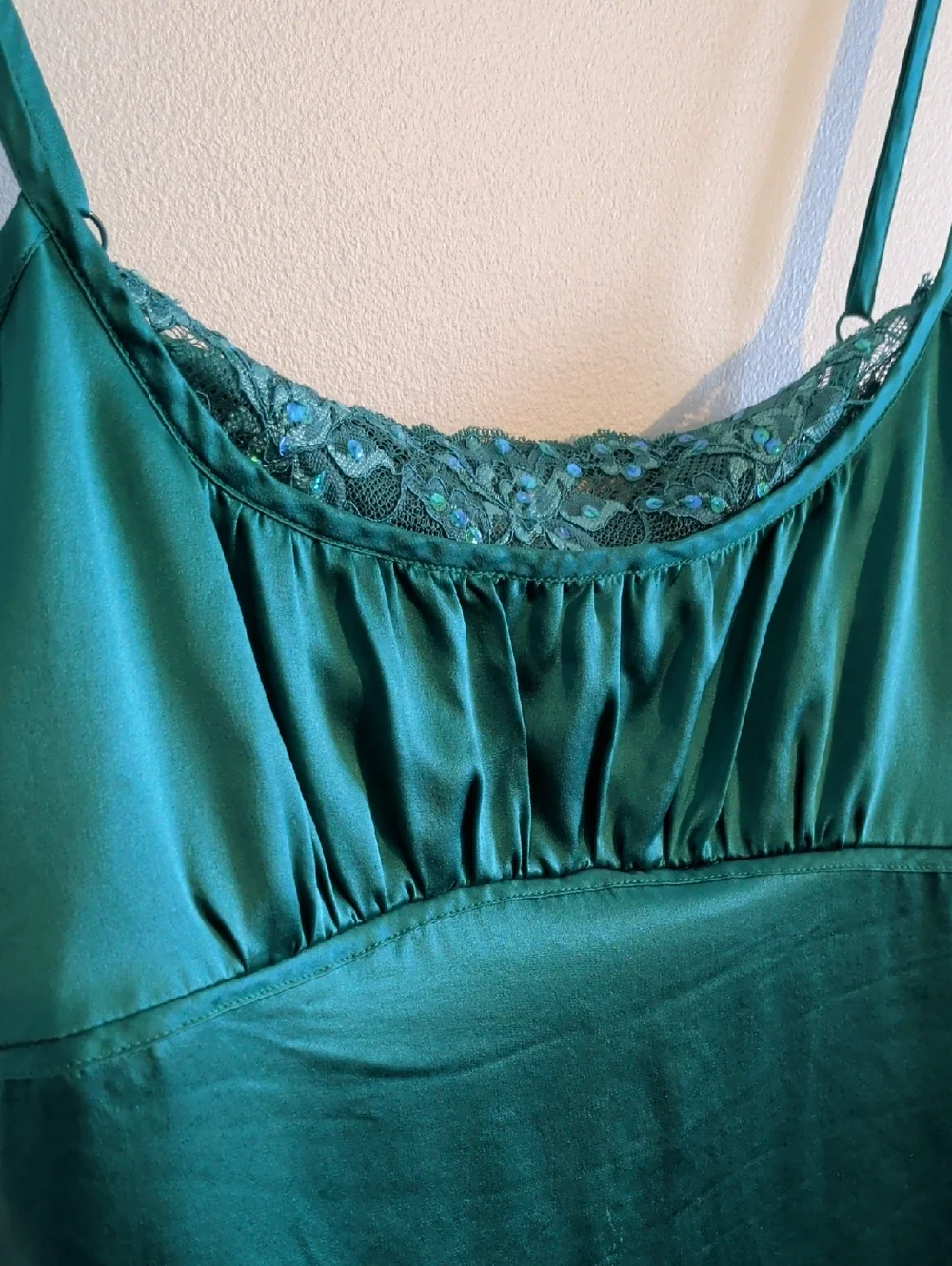 TOMMY HILFIGER y2k silk tank - size large - Picture 5 of 13